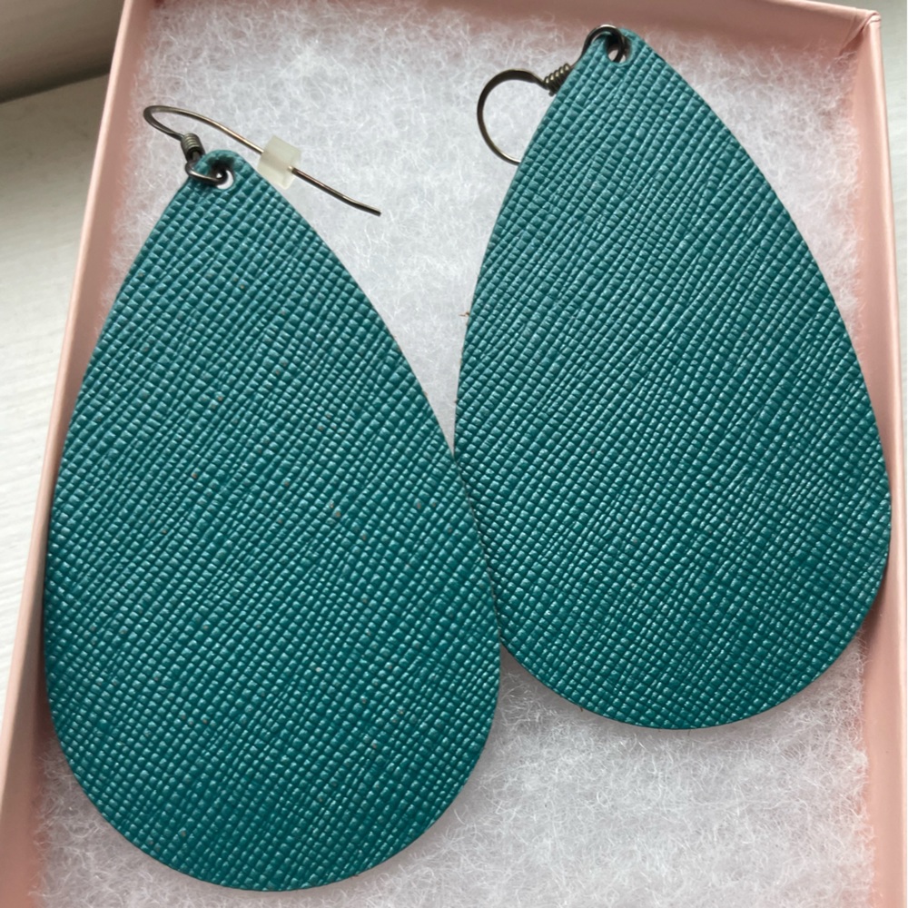 Nickel and Suede Medium Peacock Teal